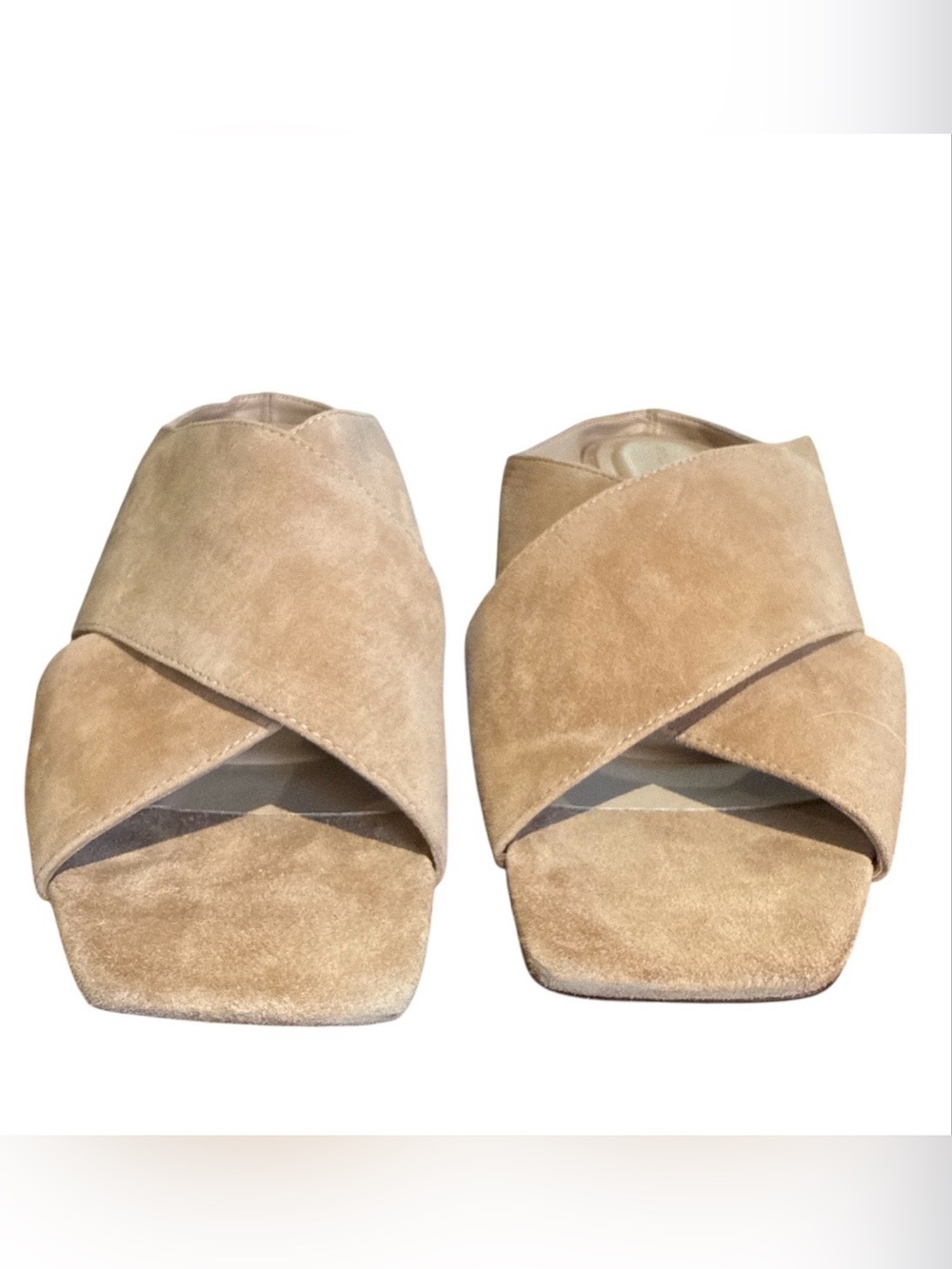 Like new Pelle Moda beige suede crisscross slide sandals with a square toe
